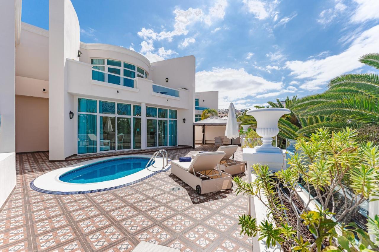 Flamingo Boutique 4*